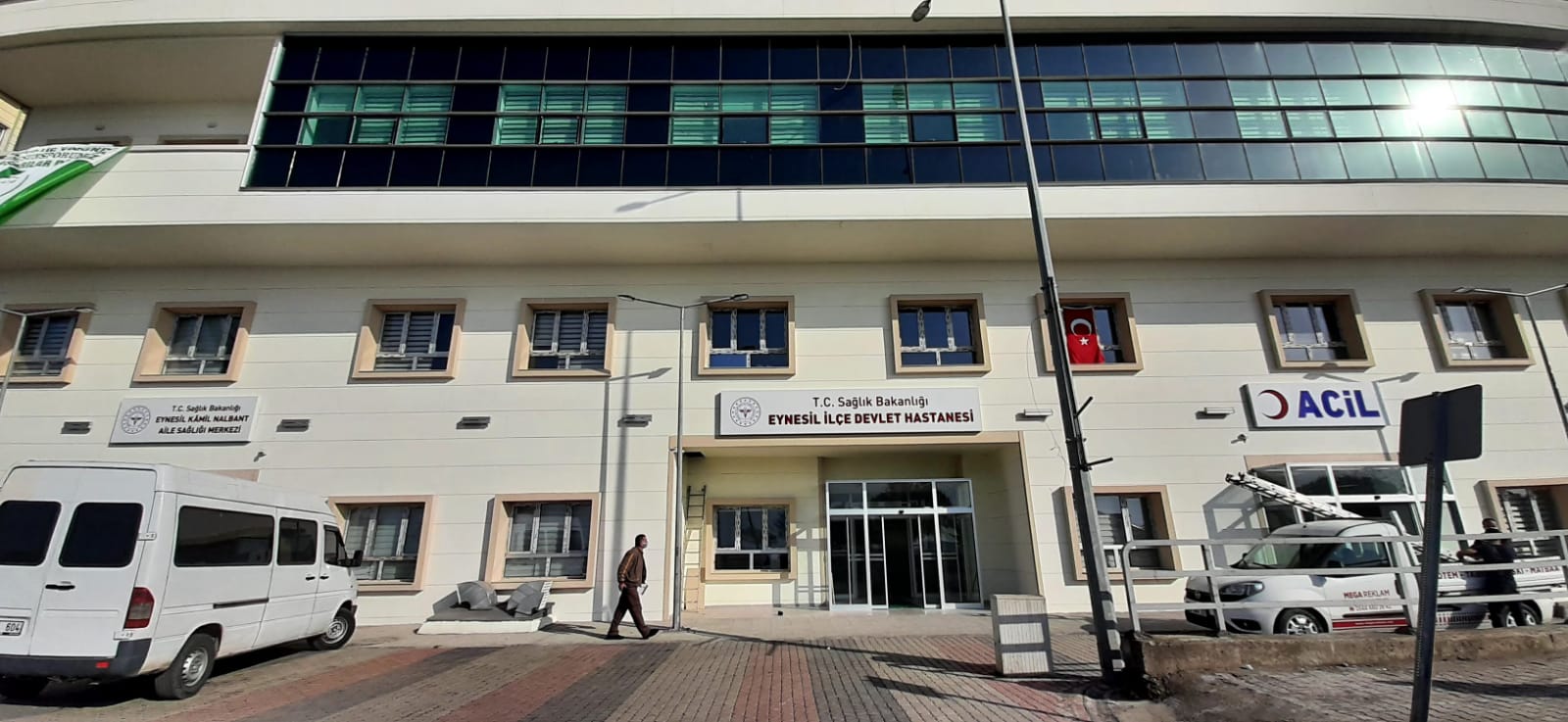 Eynesil İlçe Devlet Hastanesi